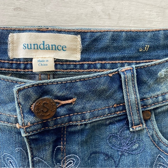 Sundance Women Bermuda Denim Shorts Sz 31 Floral Cross Stitch - Picture 3 of 11